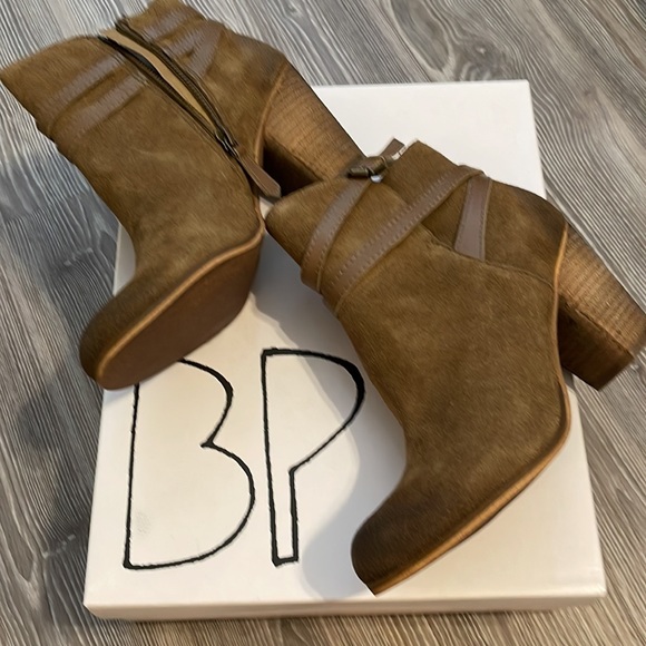 BP booties - Picture 2 of 3